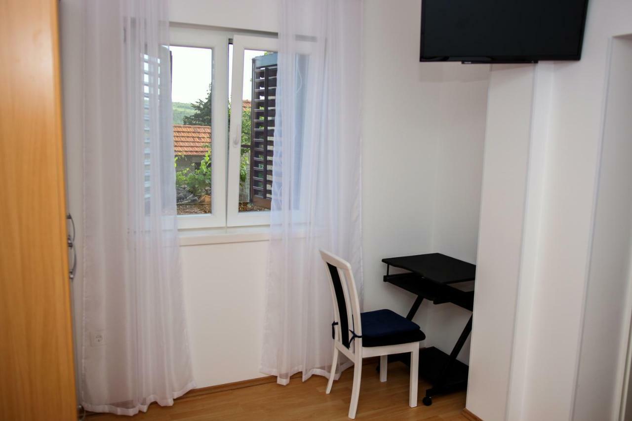 Apartment Nakic Vrpolje Exterior foto